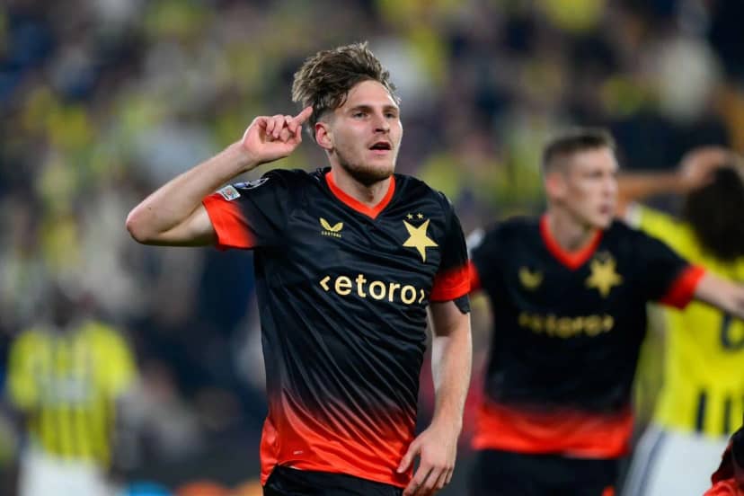 Fenerbahçe-Slavia Prag maçı Çekya basında: Türk cehenneminde 1 puanı kaptı — 7. fotoğraf