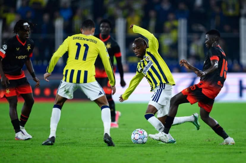 Spor yazarları Fenerbahçe'nin Slavia Prag maçını değerlendirdi: Hangi maçta 3 puan alacaksın? — 7. fotoğraf