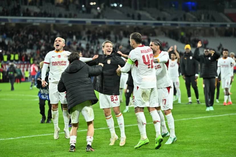 Galatasaray 25 yıl sonra Fransa'da maç kazandı — 2. fotoğraf