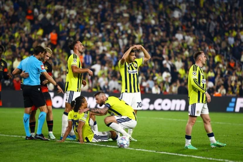 Spor yazarları Fenerbahçe'nin Slavia Prag maçını değerlendirdi: Hangi maçta 3 puan alacaksın? — 5. fotoğraf