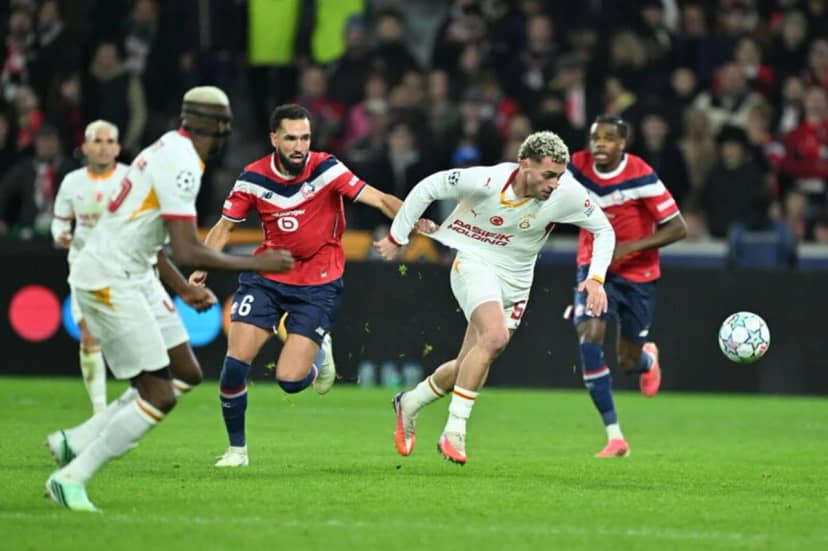GALATASARAY'IN ŞAMPİYONLAR LİGİ'NDEKİ EN ERKEN GOLÜ Yunus Akgün'ün attığı gol, sarı-kırmızılıların tarihine geçti. Müsabakanın 1 dakika 5. saniyesinde ağlara giden gol, Galatasaray'ın Şampiyonlar Ligi'nde kaydettiği en erken golü olarak kayıtlara geçti.