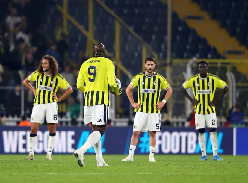 Fenerbahçe-Slavia Prag maçı Çekya basında: Türk cehenneminde 1 puanı kaptı — 4. fotoğraf