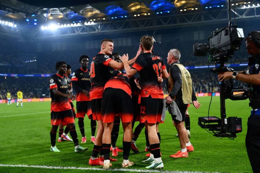 Fenerbahçe-Slavia Prag maçı Çekya basında: Türk cehenneminde 1 puanı kaptı — 5. fotoğraf