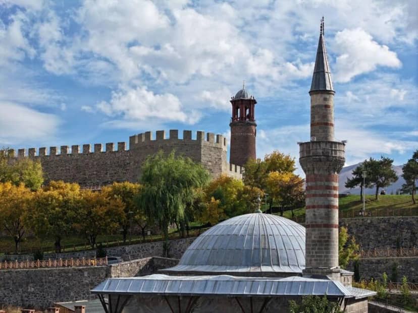 Erzurum'un 325 yıllık manevi mirası Kurşunlu Cami ve Medresesi restore ediliyor — 7. fotoğraf