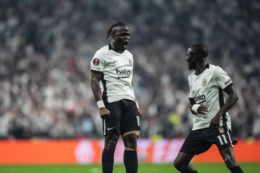 Junior Olaitan, bu sezon Beşiktaş formasıyla Avrupa arenasında 1 gol ve 5 asistlik performans sergiledi. Toplam 6 gole doğrudan katkı sağlayan Beninli futbolcu, siyah-beyazlı takımın bu alandaki en etkili ismi konumunda bulunuyor.