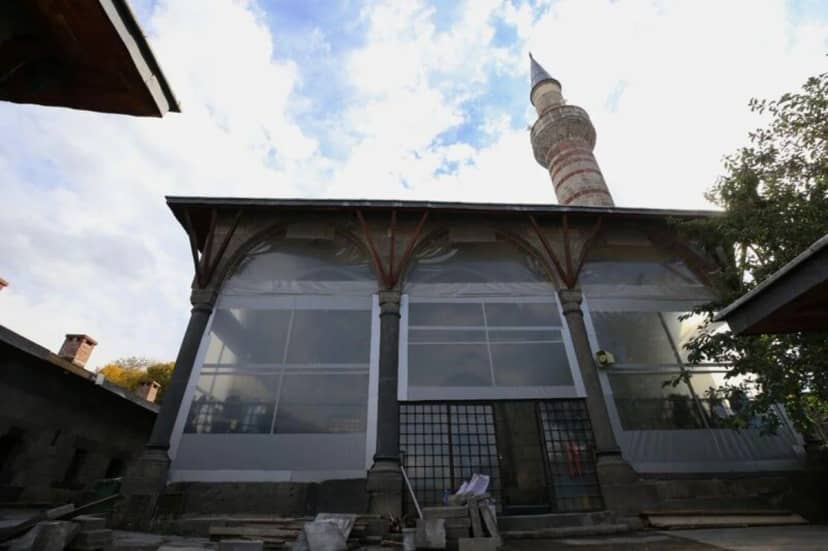 Erzurum'un 325 yıllık manevi mirası Kurşunlu Cami ve Medresesi restore ediliyor — 12. fotoğraf