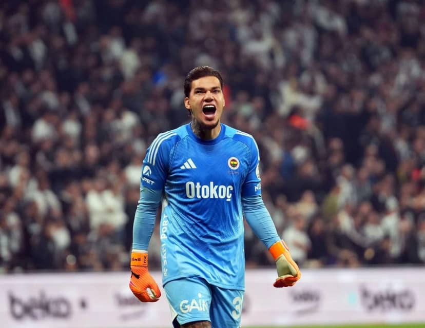 Ederson ise kalesinde 4 gol görürken, 5 mücadeleyi gol yemeden tamamladı.