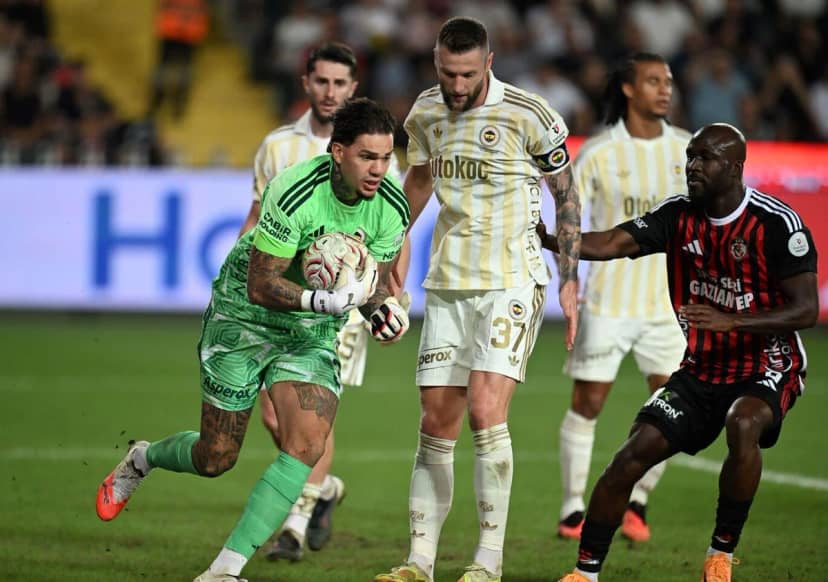 Sarı-lacivertlilerde ise Ederson 7, Tarık Çetin de 1 müsabakada oynadı.