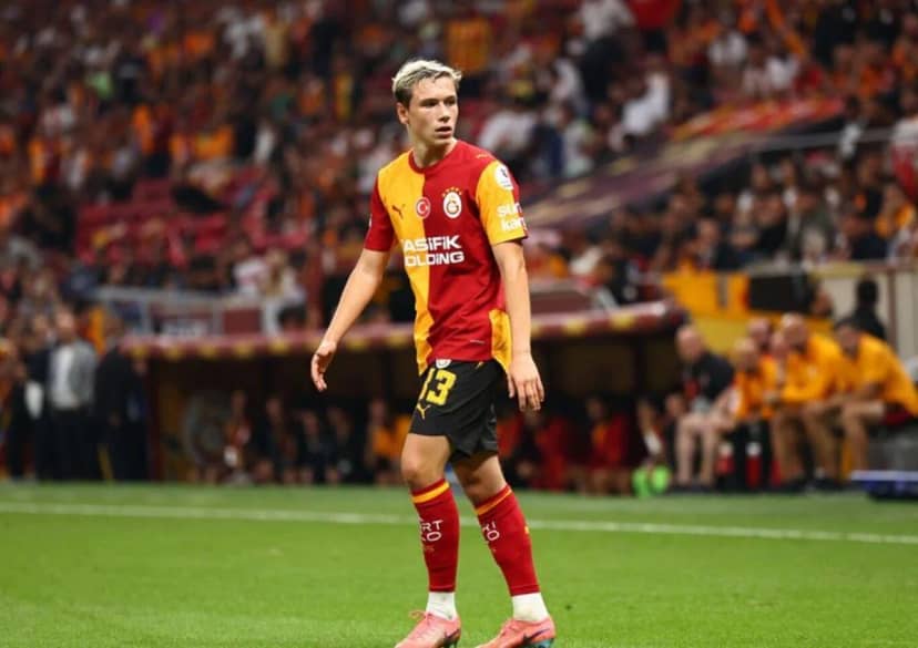 Son oynanan karşılaşmalarda kendisini kanıtlayan 21 yaşındaki oyuncu, UEFA Şampiyonlar Ligi'nde oynanan Barcelona ve Lille maçlarında rakip fileleri havalandırdı ve beklentileri karşıladı.