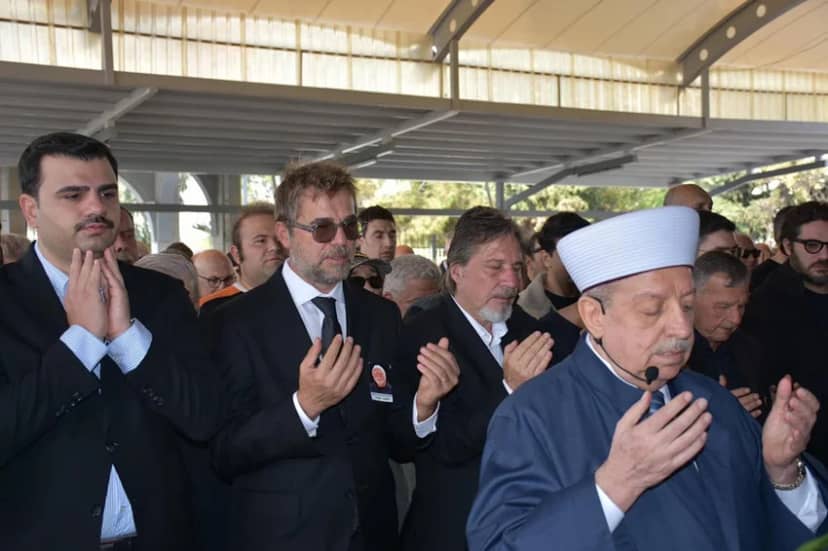 Ünlü oyuncu Engin Altan Düzyatan'ın acı günü — 6. fotoğraf