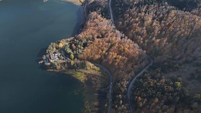 Güneşli havayı fırsat bilen kendini doğaya attı! Sonbahar manzarası büyüledi — 5. fotoğraf