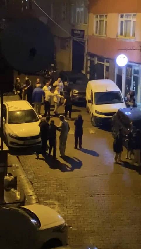 İstanbul'da sokak ortasında taciz dehşeti: Genç kadın çığlık çığlığa kaldı — 7. fotoğraf