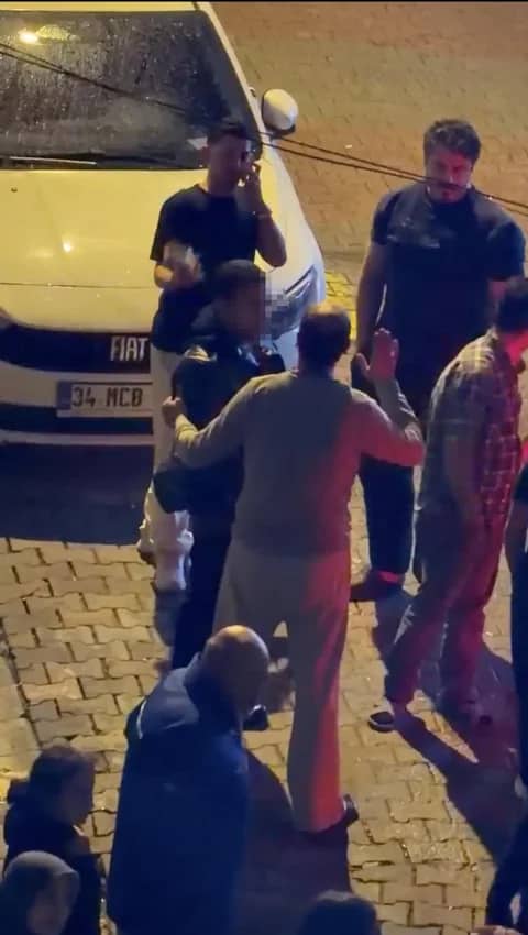 İstanbul'da sokak ortasında taciz dehşeti: Genç kadın çığlık çığlığa kaldı — 5. fotoğraf
