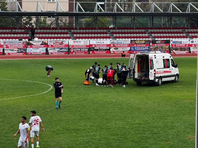 Yeşil sahada korku dolu anlar: 90'ncı dakikada kalp krizi geçirdi! — 3. fotoğraf