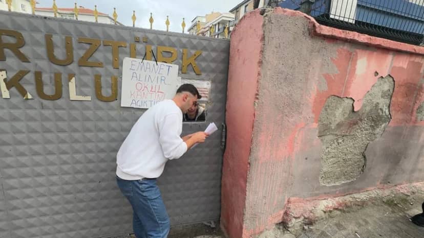 KPSS'de yine aynı manzara: Okulun kapısından döndüler! — 4. fotoğraf