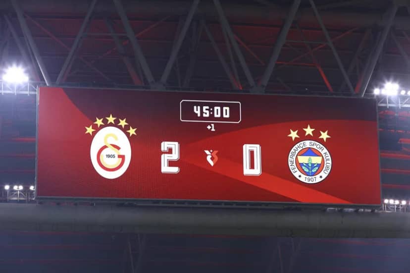 Dev derbide zafer Galatasaray'ın: Fenerbahçe'yi 2-1 mağlup etti! — 70. fotoğraf