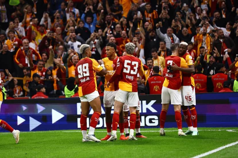 Dev derbide zafer Galatasaray'ın: Fenerbahçe'yi 2-1 mağlup etti! — 42. fotoğraf