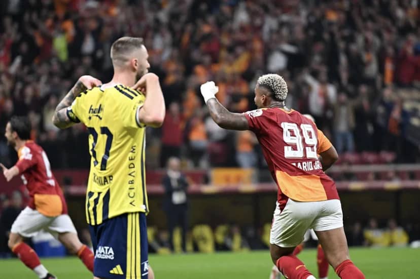Dev derbide zafer Galatasaray'ın: Fenerbahçe'yi 2-1 mağlup etti! — 79. fotoğraf