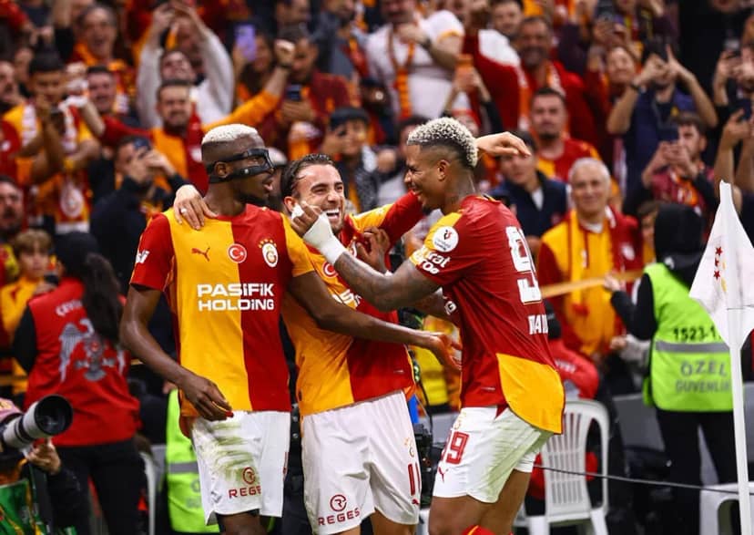 Dev derbide zafer Galatasaray'ın: Fenerbahçe'yi 2-1 mağlup etti! — 60. fotoğraf