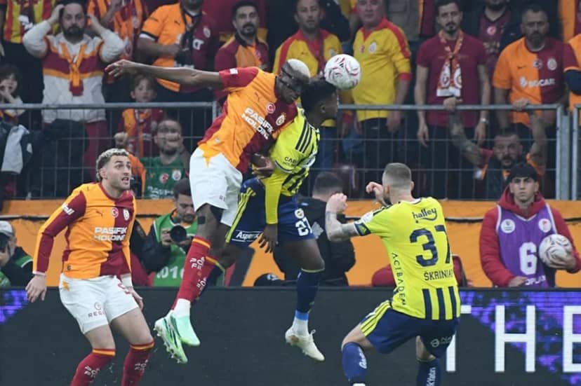 La Gazzetta dello Sport (İtalya): Sahadaki gerginliği ve olayları 'Vahşi Batı' benzetmesiyle manşetine taşıdı.