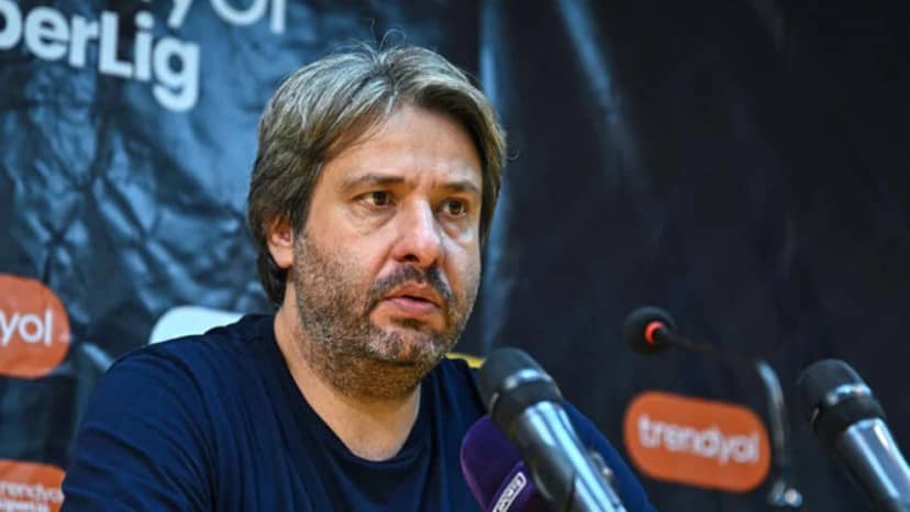 Süper Lig'de ayrılık rüzgarı: 9 haftada 7 teknik direktör gitti! — 3. fotoğraf