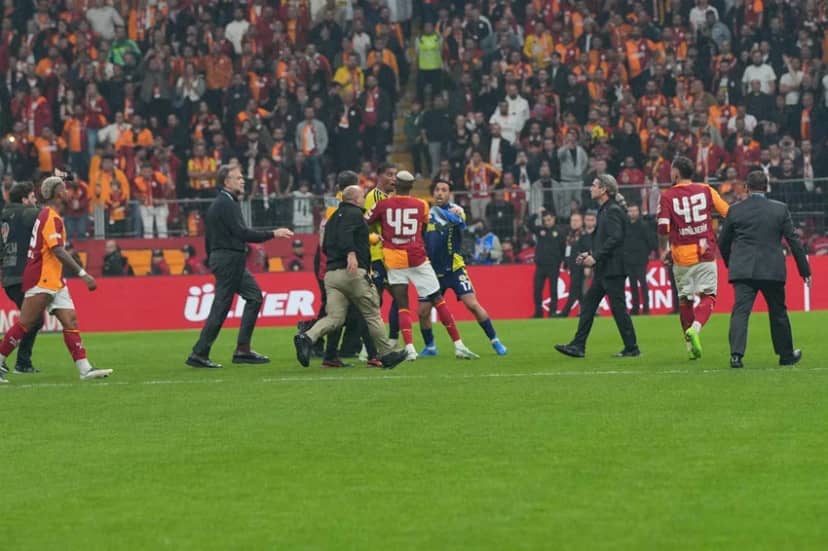 Derbinin faturası kesildi! Abdülkerim Bardakcı ve Archie Brown PFDK'ya sevk edildi — 4. fotoğraf