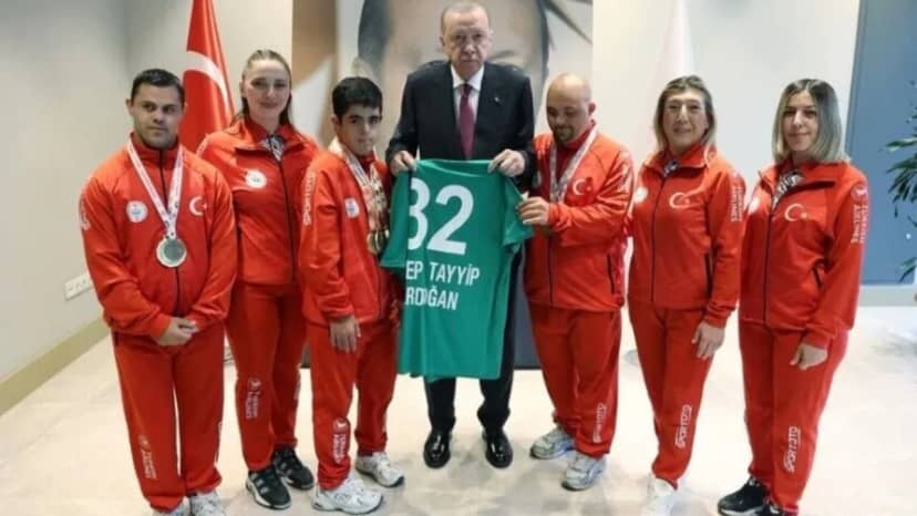 Başkan Erdoğan'dan özel sporculara yakın ilgi