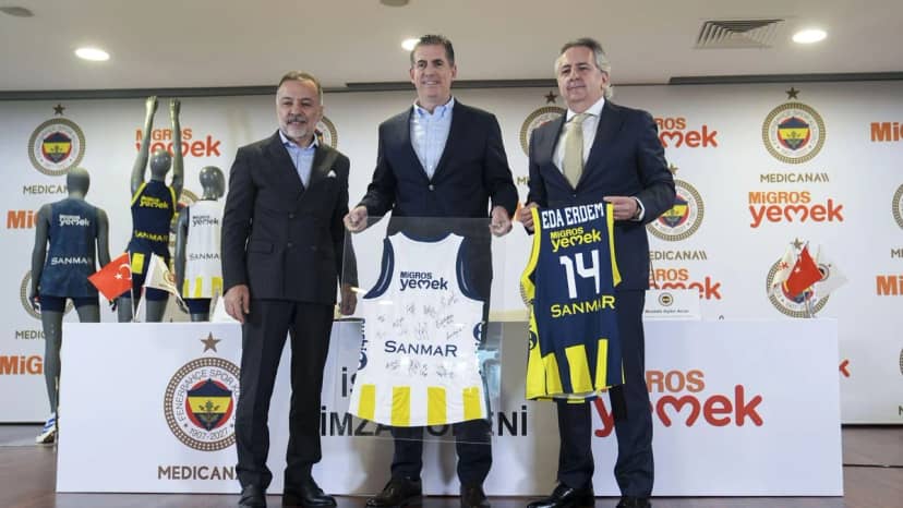 Fenerbahçe Medicana'da sponsorluk anlaşması