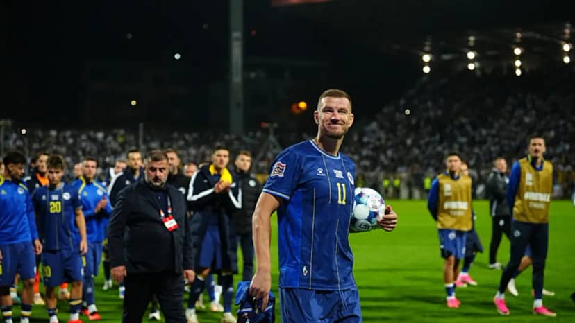 Dzeko formayı astı