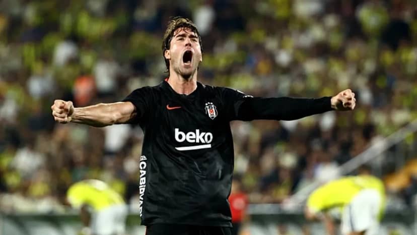 Beşiktaş'ta golcü dönüyor