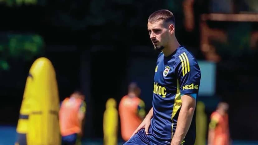 Mimovic'in bileti kesildi