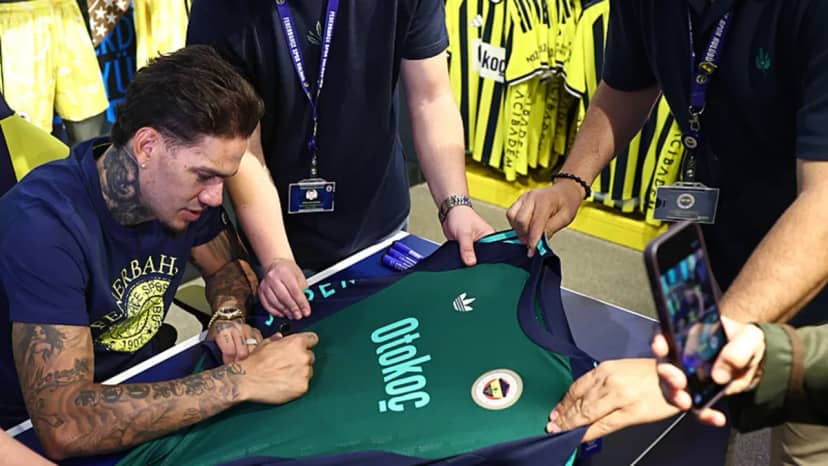 Ederson izdihamı