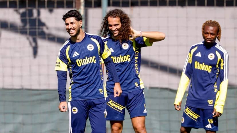 Fenerbahçe'de Rizespor maçının kamp kadrosu belli oldu