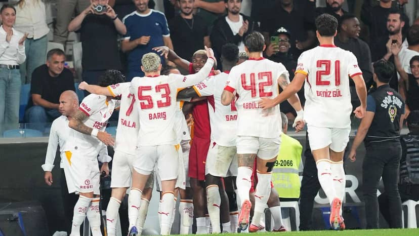 Galatasaray - Kasımpaşa maçının ilk 11'leri