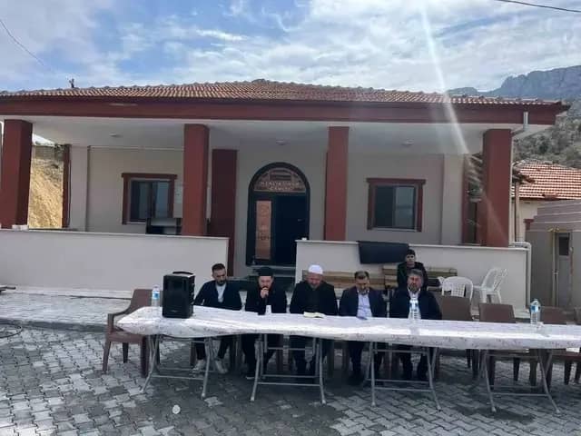 Akçadağ’da Keklikpınarı Camisi ibadete açıldı 3