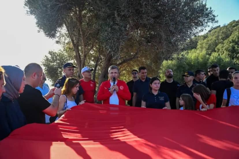 Antalya da "Ecdadın Yolunda Cumhuriyet e Saygı Yürüyüşü" 3