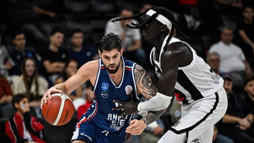 Anadolu Efes: 95 - Beşiktaş: 81 | MAÇ SONUCU
