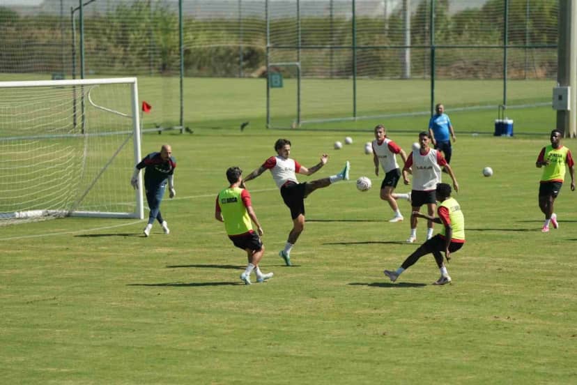 Çorum FK, Antalya kampında çift antrenmanla çalışmalarını sürdürdü