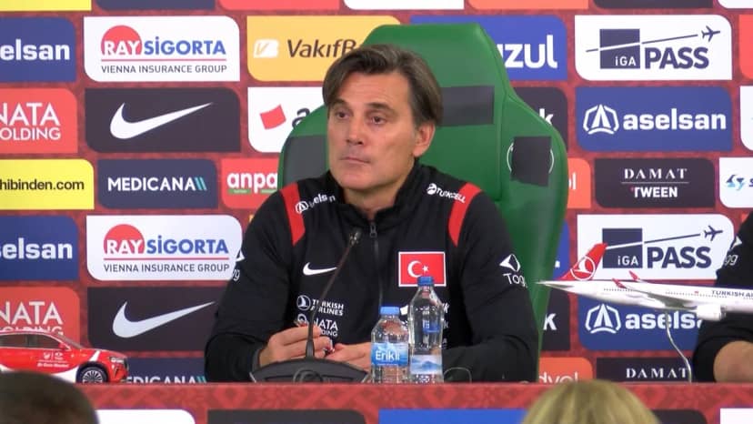 Montella, Bursa'da İtalya'ya 4-1 yenilen Milli Takım için ıslıklanmayı hak ettik dedi