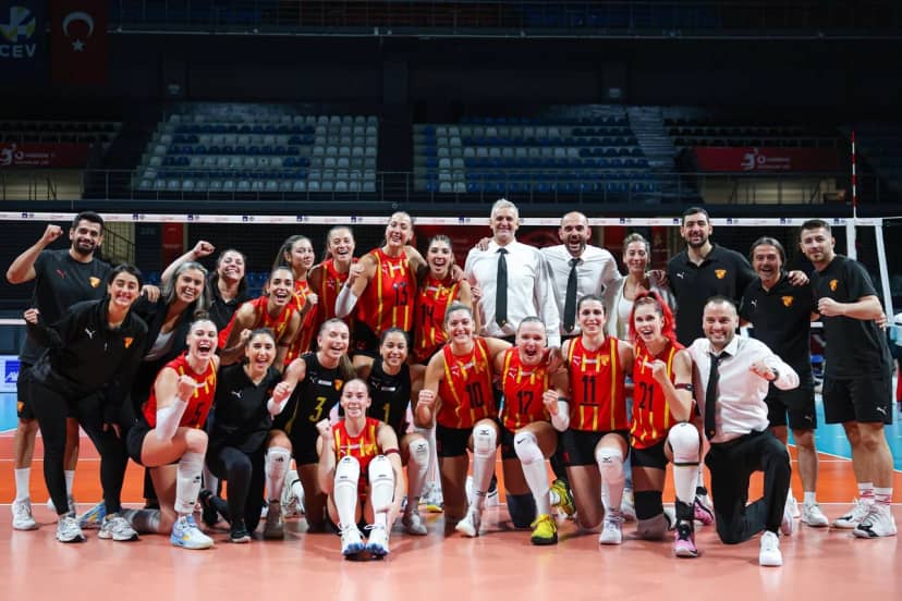 Kadınlar Kupa Voley'de Aras Kargo çeyrek finale yükseldi, Göztepe ve Manisa elendi