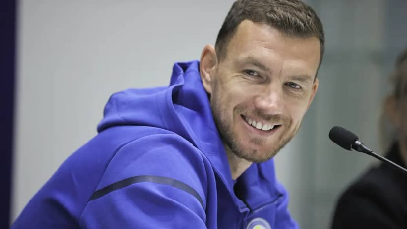 Bosna Hersek’te Edin Dzeko’ya anlamlı veda: 10’lu köfte porsiyonları 11’li oldu