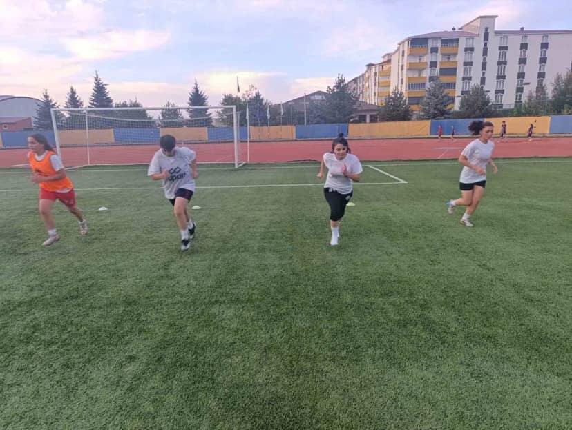 Ağrı Kadın Futbol Takımı, 2026-2027 sezonu öncesi 1. Lig hedefiyle hazırlanıyor