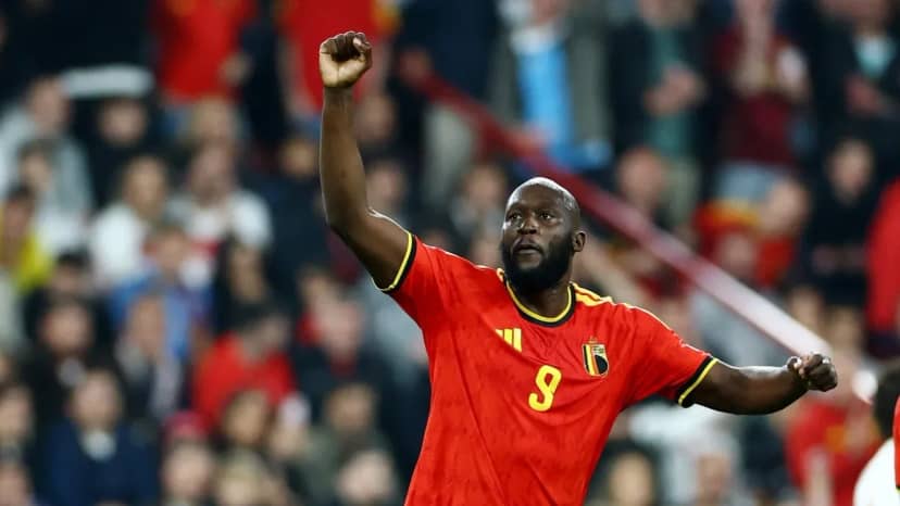 Belçika-Türkiye maçı sonrası Lukaku’dan Fenerbahçe mesajı: "Farklı bir statüyle geri dönmek istiyorum"