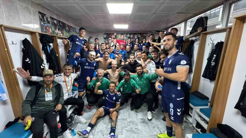Pazarspor, TFF 3. Lig 5. haftasında Küçükçekmece Sinopspor'u 3-1 mağlup etti
