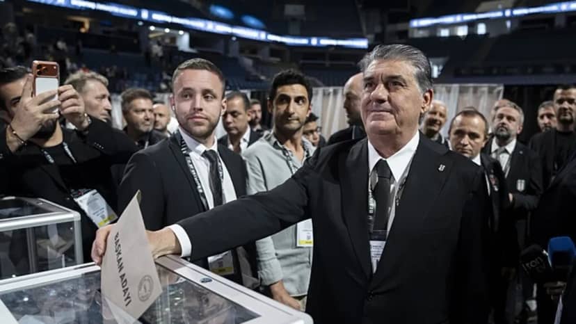 TFF'den Beşiktaş'ta yeniden başkanlığa seçilen Serdal Adalı'ya tebrik