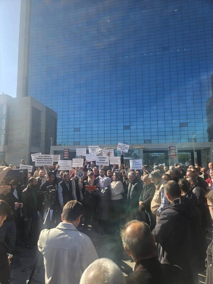 Ankara'da C plaka sahibi servisçiler 200 plakanın kiralama ihalesinin iptalini istedi