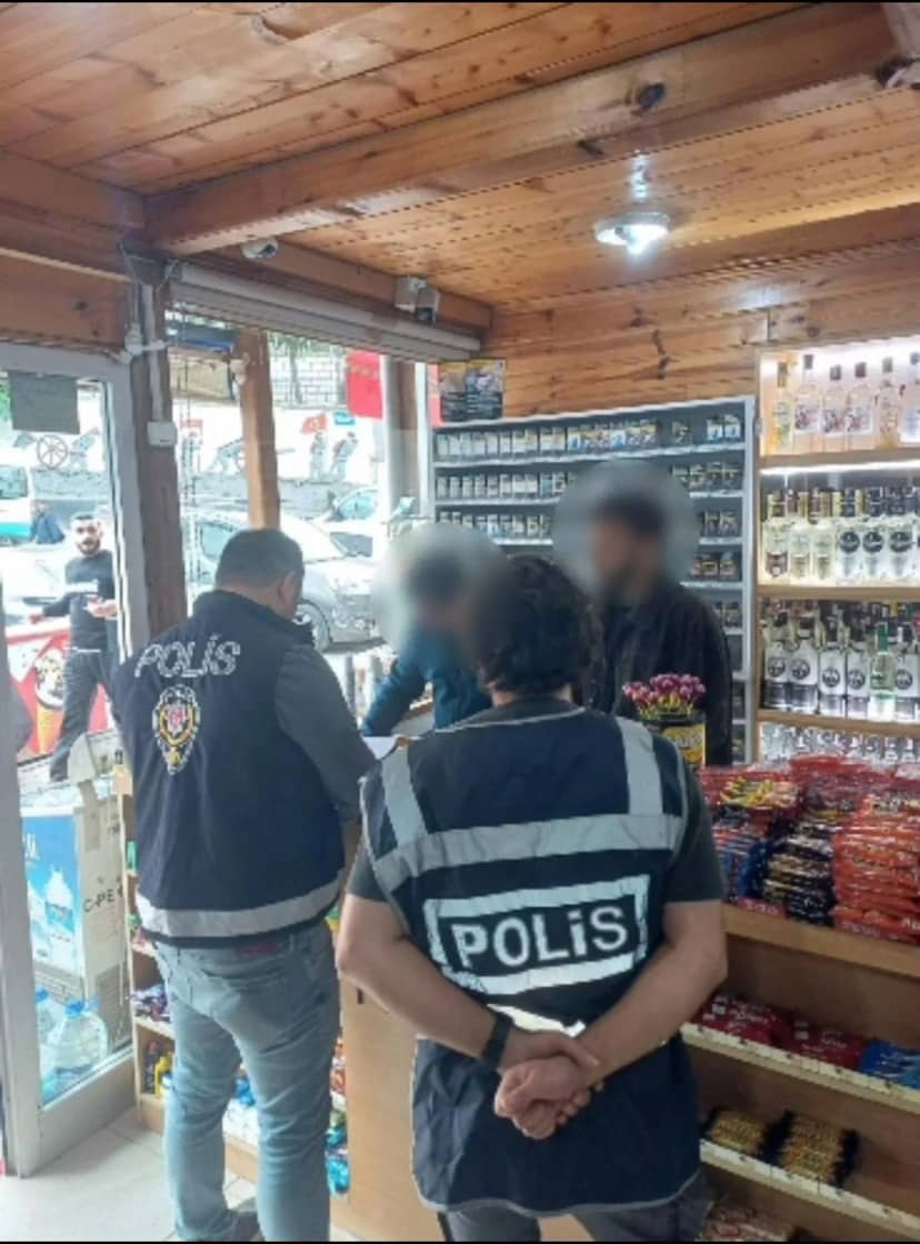 Artvin'de 15 işletmeye 18 yaşından küçüklere tütün satış yasağı tebliğ edildi