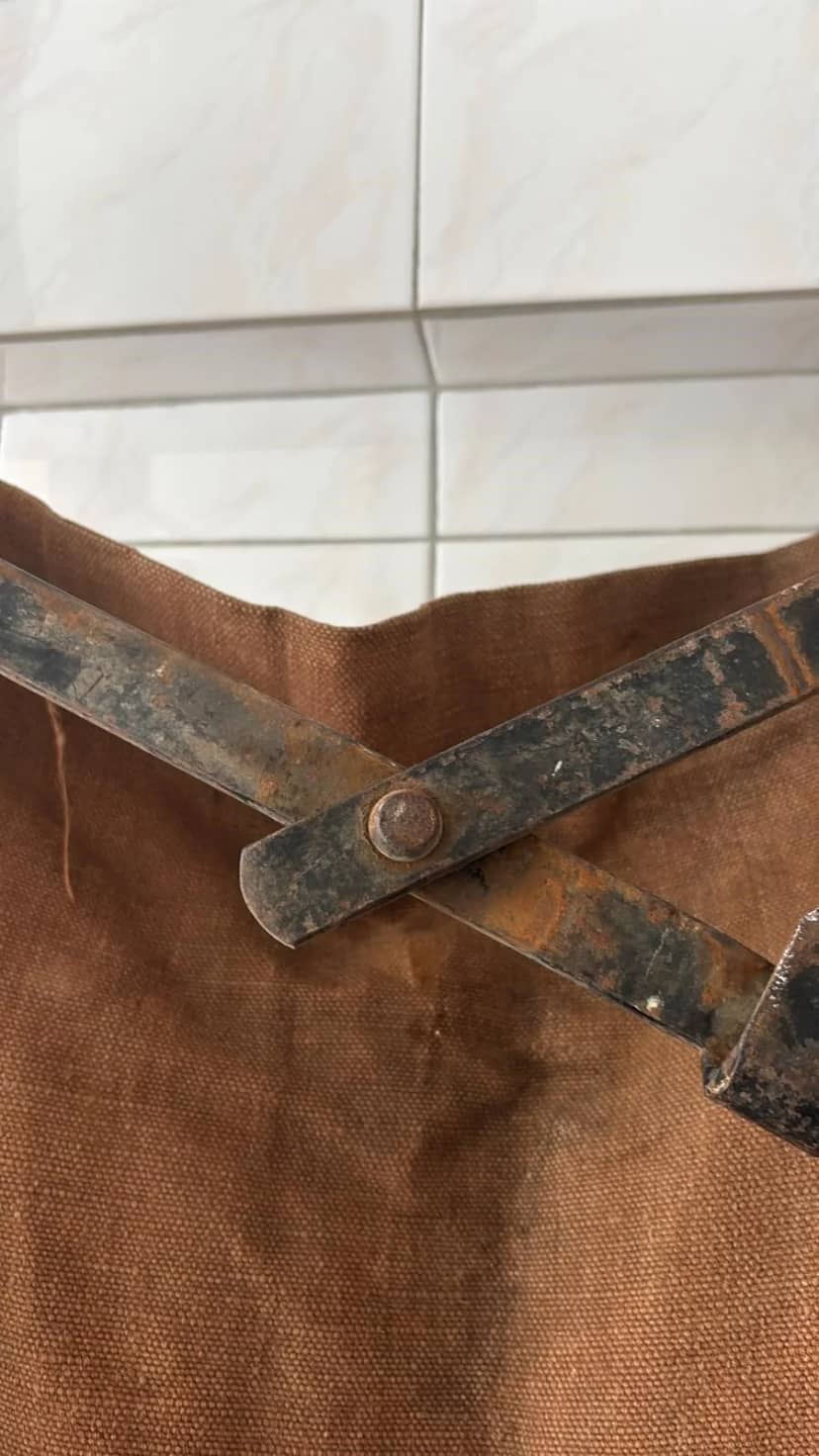 Çöpten 111 yıllık tarih çıktı! Kumaşı parçalanmış, kan lekeleri var: Bu nadide eseri bağışladım