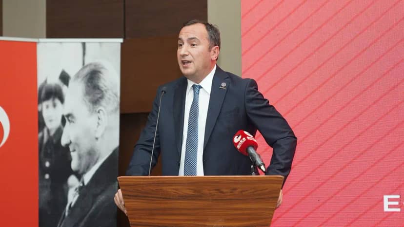 Eğitim-İş Başkanı Özbay, 39 gözaltılı MESEM operasyonunu 'cinayet' diye değerlendirdi