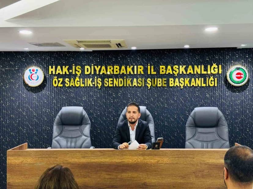 HAK-İŞ Diyarbakır Başkanı Aküzüm, 21 Ekim Dünya Gazeteciler Günü'nü kutladı